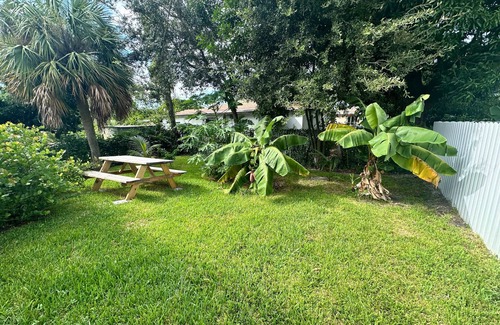 Downtown Fort Lauderdale House | 2BR Fall into Sunshine - Nov 10% Off 4+ Nights