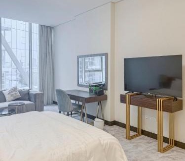 Manama Apartment | 2BR Four Season View in Water Bay