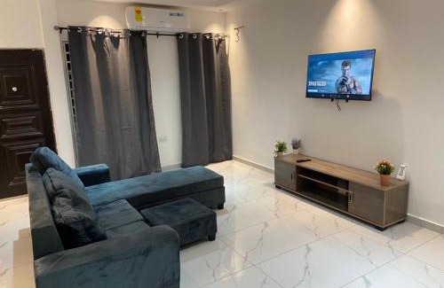 Accra House | 2BR House in Gbawe