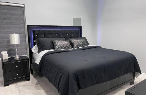 Alamo Apartment | 2BR Luxe Home Near Downtown Pharr