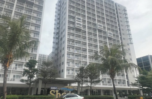 Barangay 76 Condo | 2BR @Shore 1 Residences by JMS near Mall Of Asia