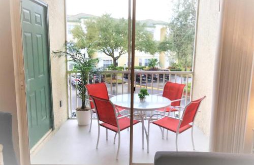 West Kissimmee Apartment | 2br2ba Getaway 7 Miles From Orlando Parks