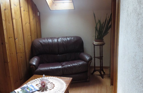 Le Solliat House | 2nd floor apartment 130 m2 shared entrance