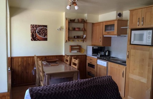 Valloire Apartment | 2nd floor, view mountain, balcony, parking, ski locker, 39m², Valloire