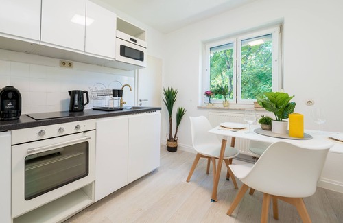 Freilassing Apartment | 2OG "L" Helle 70m² 2-Zimmer Wohnung nähe Salzburg