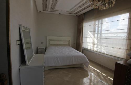 Tangier House | 3 Appartements Vue sur Mer dans une maison indépendante