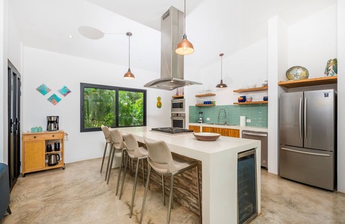 Tamarindo House | 3 Bed 6 Guests Forrest View Pool 5 min to Tamarindo