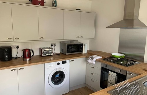 Treharris Cottage | 3 Bed Cottage nr Bike Park Wales/PenyFan/Brecon
