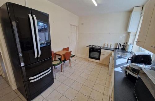 Whitchurch House | 3 bed Entire Cottage in Whitchurch, Shropshire