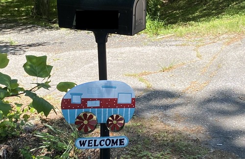 Oakwood House | 3 Bedroom 2 Bath House near Lake Lanier - Gainesville/Oakwood