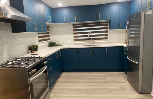 Ajax House | 3 Bedroom + 4 Washroom Cottage Home on a Large Private Lot Surrounded by Trees