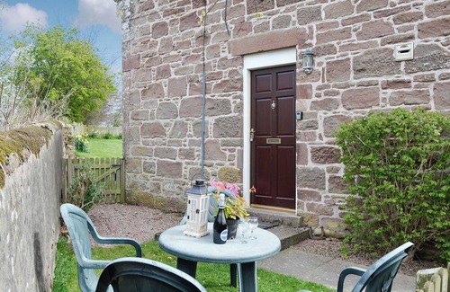 Laurencekirk Cottage | 3 bedroom accommodation in Arbuthnott, near Stonehaven