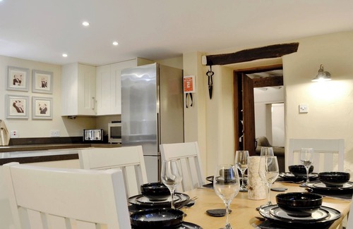 Llanrhychwyn Cottage | 3 bedroom accommodation in Trefriw, near Llanrwst