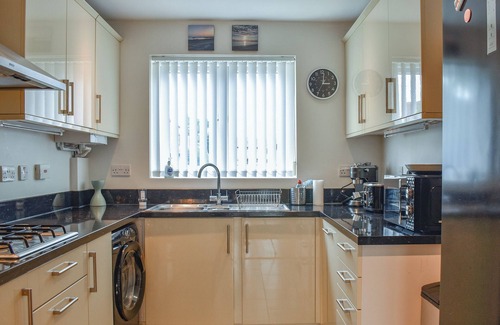 Poole Cottage | 3 bedroom accommodation in Poole