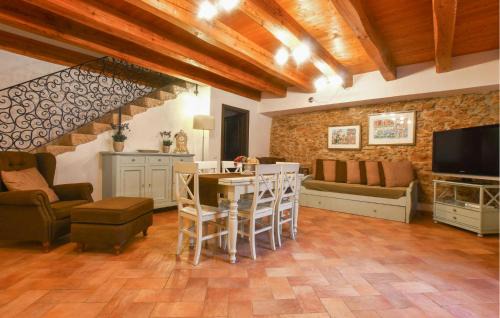 Partinico House | 3 Bedroom Amazing Home In Partinico