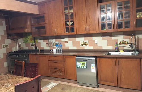Al Haram Apartment | 3-bedroom apartment sleep 13 luxury palace