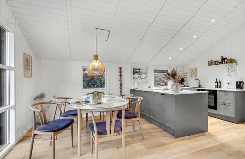 Sjaelborg House | 3 bedroom awesome home in Esbjerg V