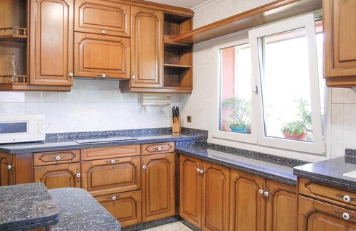 Condres House | 3 bedroom awesome home in Antromero