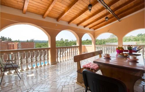 Vinez House | 3 Bedroom Awesome Home In Labin