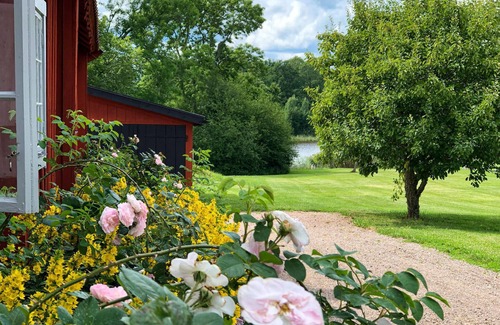 Mantorp House | 3 bedroom beautiful home in Mantorp