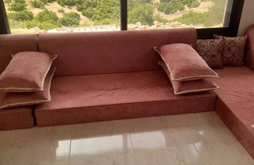 Ajloun Governorate House | 3-bedroom building in delightful عجلون with AC