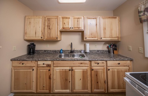 Luray Cabin | 3-bedroom cabin with GORGEOUS views