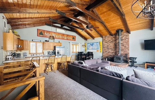 Jackson Ski Chalet | 3-bedroom chalet in fabulous Bartlett, wonderful spot close to Storyland