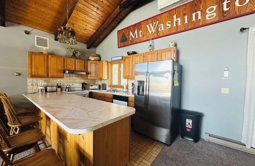 Jackson Ski Chalet | 3-bedroom chalet in fabulous Bartlett, wonderful spot close to Storyland