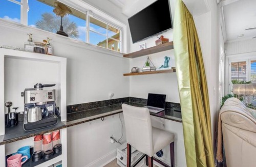 Laguna Beach Estates Cottage | 3-bedroom cottage in awesome Panama City Beach with WiFi, AC