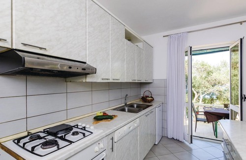 Slano Apartment | 3 bedroom cozy apartment in Slano