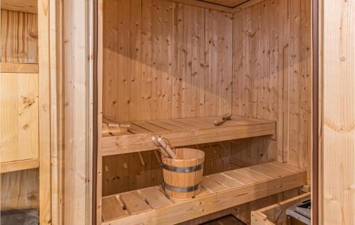 Friedrichskoog House | 3 Bedroom Cozy Home In Friedrichskoog