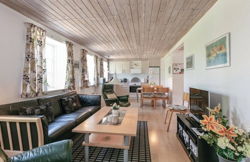 Allinge Apartment | 3 bedroom gorgeous apartment in Allinge