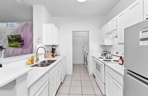 Austin House | 3-bedroom house in tranquil Austin with AC, WiFi. Enjoy a peaceful stay!