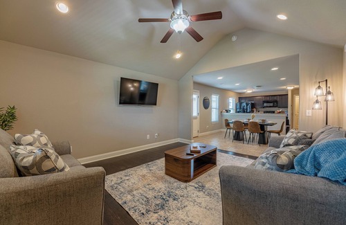 Bentonville House | 3-bedroom house in lovely Bentonville with WiFi, AC. Start your getaway