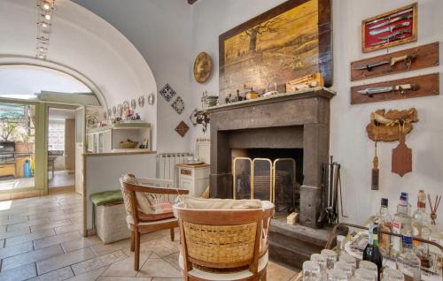 Canino Apartment | 3 Bedroom Lovely Apartment In Canino