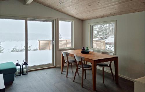 Iveland Municipality House | 3 Bedroom Lovely Home In Vatnestrøm