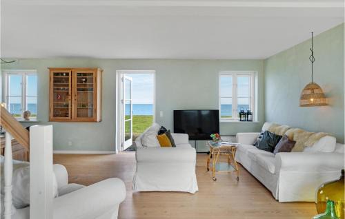 Klint Apartment | 3 Bedroom Nice Apartment In Nykøbing Sj