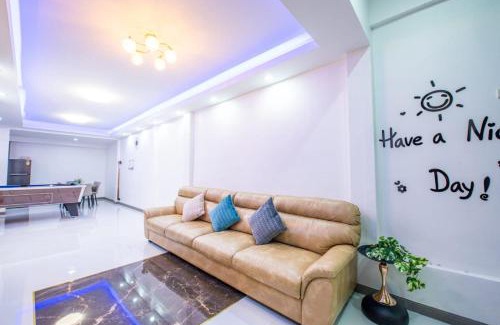 South Pattaya Villa | 3 Bedroom Pool Villa Royal Park Village Pattaya