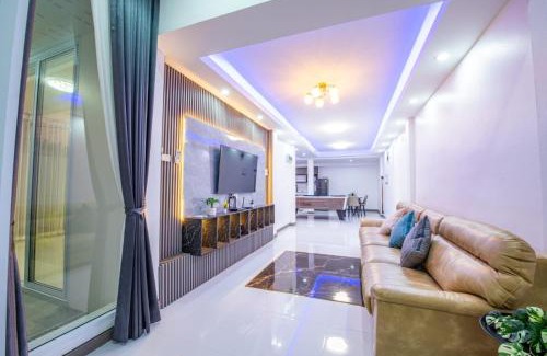 South Pattaya Villa | 3 Bedroom Pool Villa Royal Park Village Pattaya