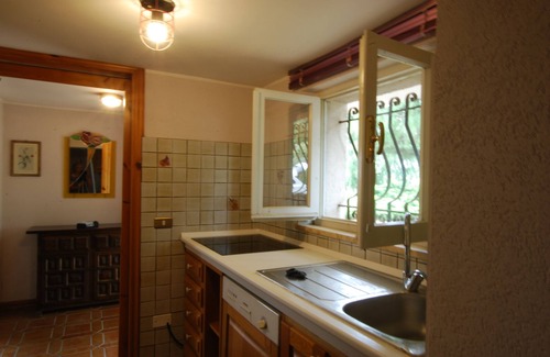 Chiesanuova House | 3 Bedroom Private vacation home in Botontano