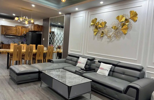 Thang Tam Apartment | 3-bedroom Sea View & City View Oasky 809-Apartment