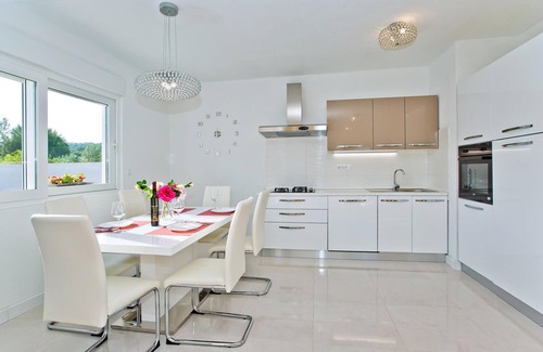 Bogomolje House | 3 bedroom stunning home in Bogomolje