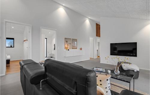 Skovbyballe House | 3 Bedroom Stunning Home In Haderslev