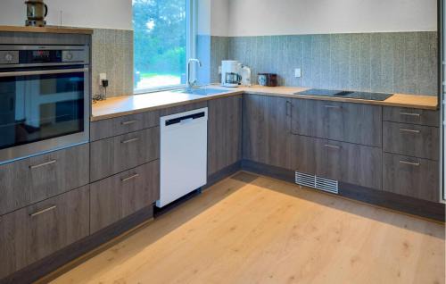 Farvang House | 3 Bedroom Stunning Home In Fårvang