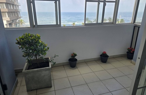 Colombo 04 Apartment | 3-Bedroom Tower, Beach view Colombo