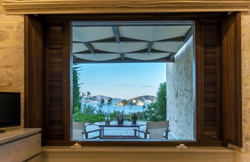 Marathias Villa | 3-Bedroom Villa With Private Pool - Sea View - For 6+ Persons