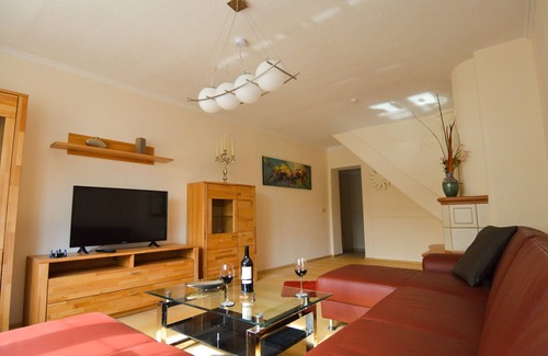 Vehra House | 3 bedrooms, 2 bathrooms, spacious living room, WiFi, quiet location, modern, stylish,