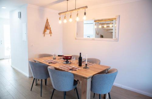 Killwangen Apartment | 3 BR Duplex in Zürich Limattal Garden & Terrace