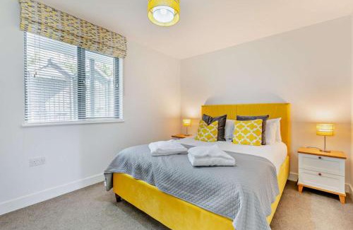 Mortehoe Apartment | 3 Challacombe - Luxury Apartment at Byron Woolacombe, only 4 minute walk to Woolacombe Beach!