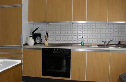 Wernborn Apartment | 3 civil App. 'U2' (50sqm) for 3 - 6 persons, 25 km to Frankfurt-Nord